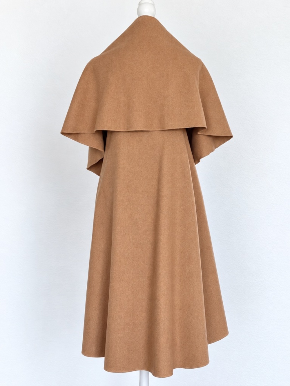 MUXXN Camel Waterfall Draped Longline Cape Vest Open Front - Picture 2 of 6